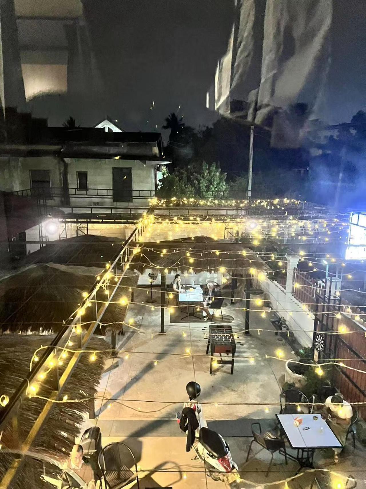 Venn Hostel 万象 外观 照片